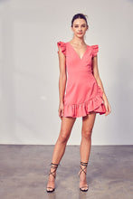 Lataa kuva Galleria-katseluun, V-Neck Ruffle Dress
