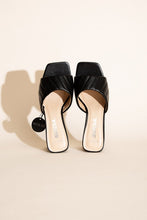 Load image into Gallery viewer, W-NINA SLIDE MULE HEELS
